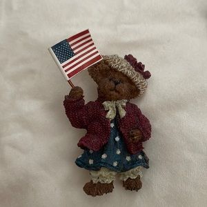 Boyds Bear Patriotic Bear Pin